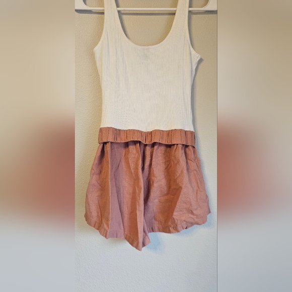 White and Pink Buttoned Romper - Picture 5 of 5